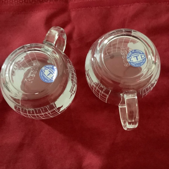 Vintage Nestle Hot cocoa mugs - Picture 2 of 3